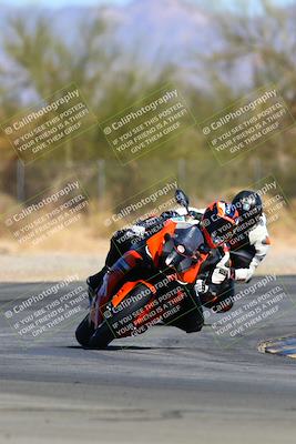 media/Mar-12-2022-SoCal Trackdays (Sat) [[152081554b]]/Turn 2 (1145am)/